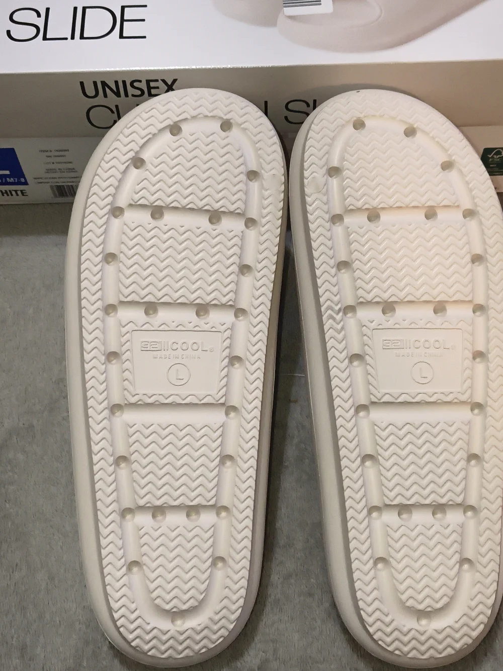 32 Degrees White Unisex Cushion Slide Sandals
